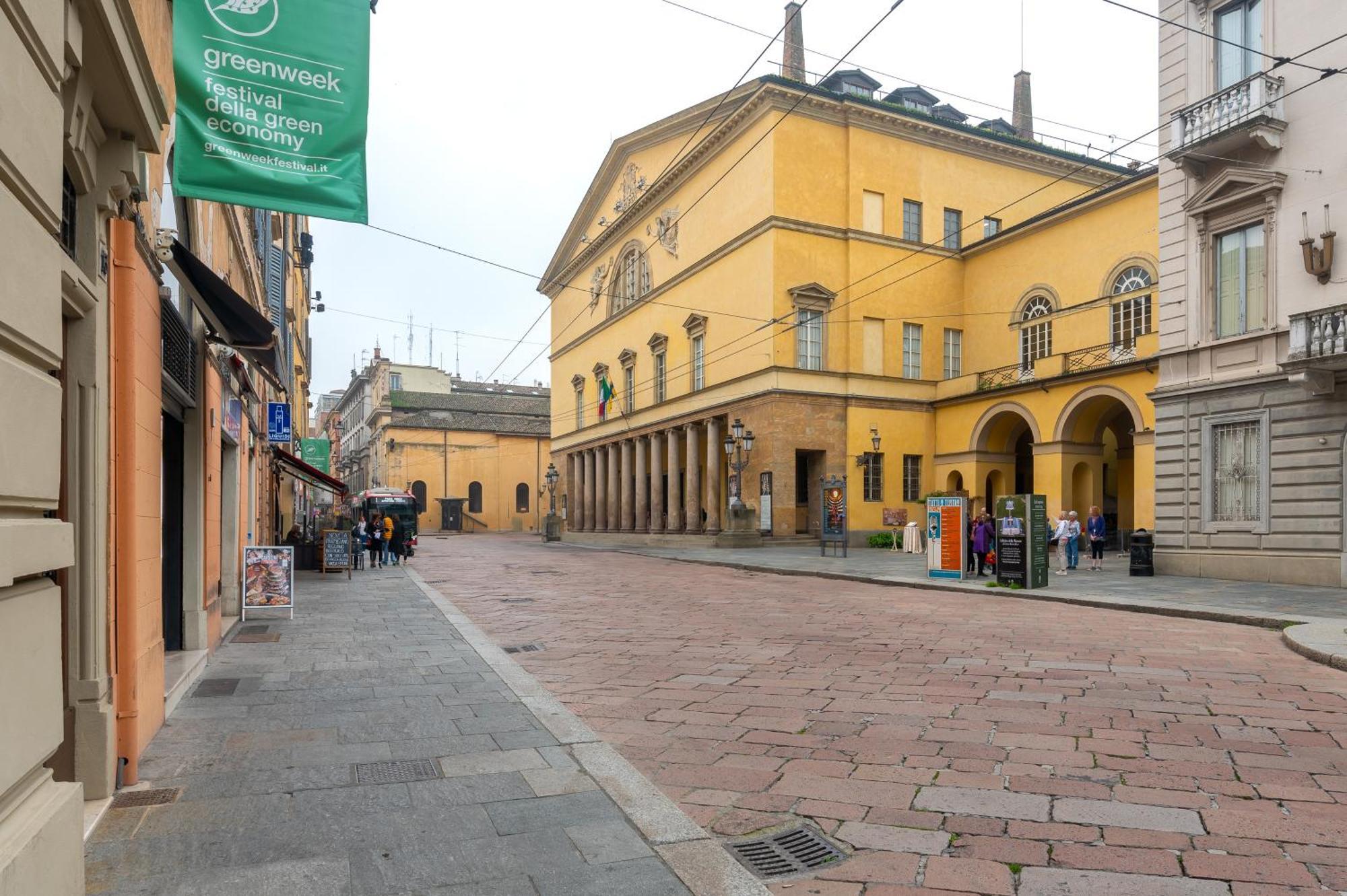 Teatro Regio Exclusive Apartment Parma Zewnętrze zdjęcie